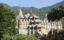 Take a driving holiday to Ranakpur ... A quaint & relaxing break !